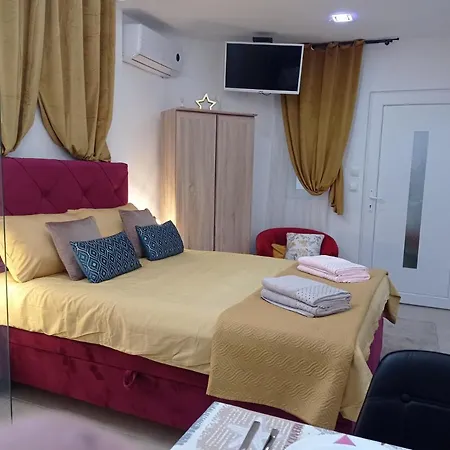 Appartement Gregovica &t 2 *